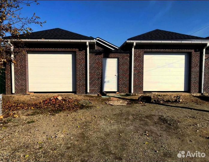 Секционные ворота