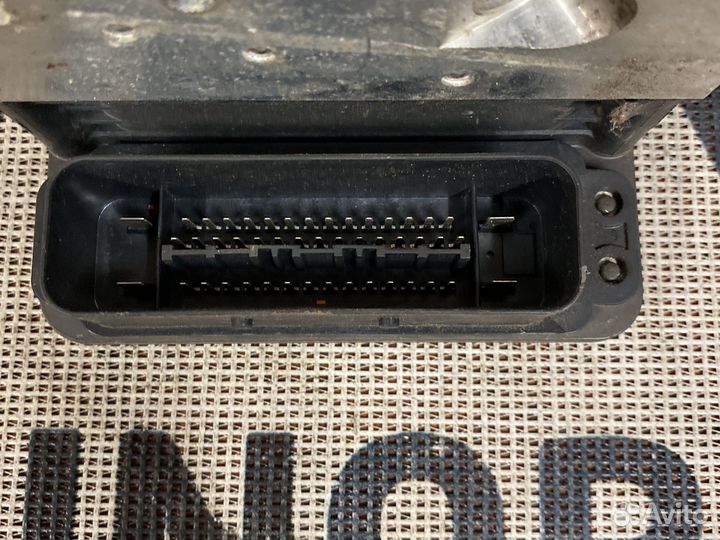 Блок ABS BMW 5 E60 34516783360