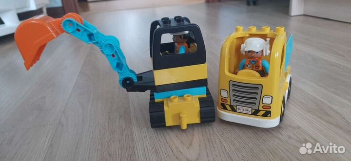 Экскаватор и грузовик. Конструктор Лего дупло