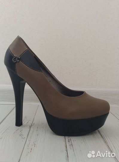 Туфли женские