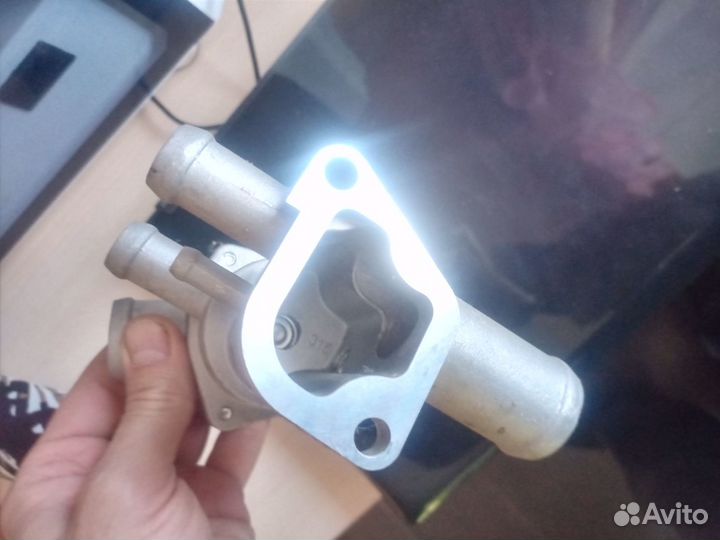 Термостат ваз 2112 16кл