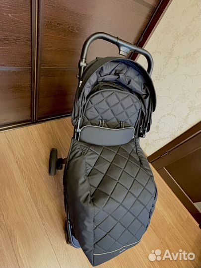 Прогулочная коляска carello bravo