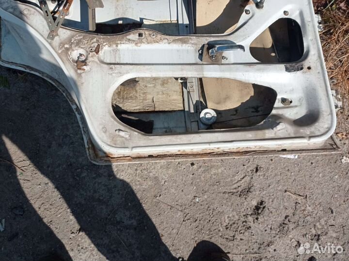 Двери на ваз 2107задние