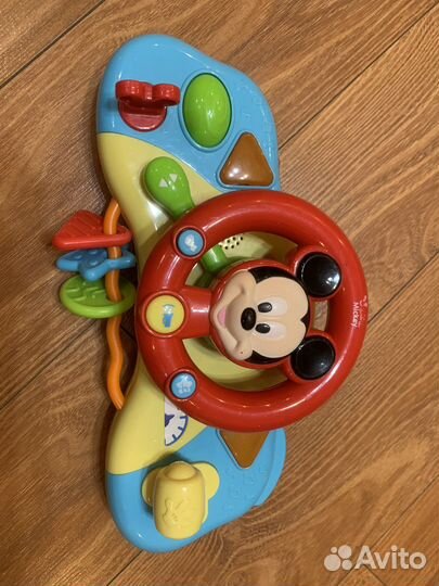 Игрушки развивающие.Руль на коляску