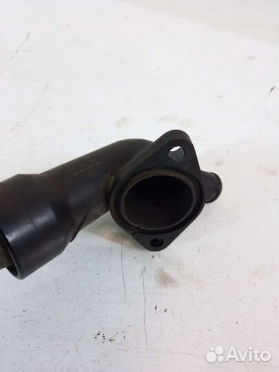 Патрубок системы охлождения 2.0 qxba Форд Мондео 4