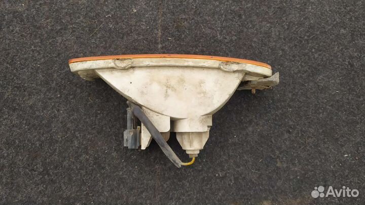 Левый указатель поворота в бампер Деу Леганза