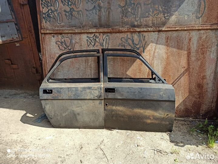 Двери волга газ 3102