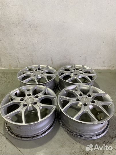 Комплект литых дисков