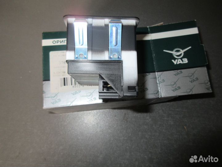 Блок переключателей задних пассажиров УАЗ патриот