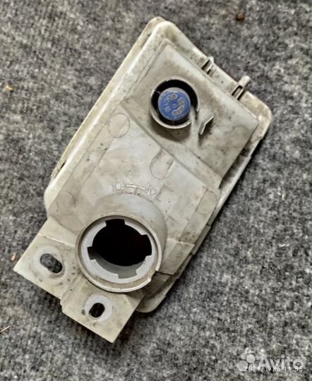 Фонарь противотуманный задний правый Toyota Prado