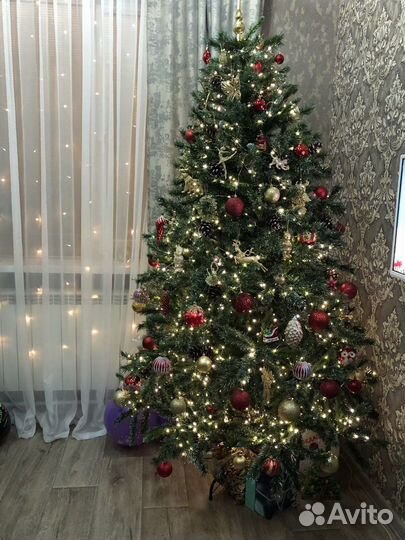 Елка искусственная