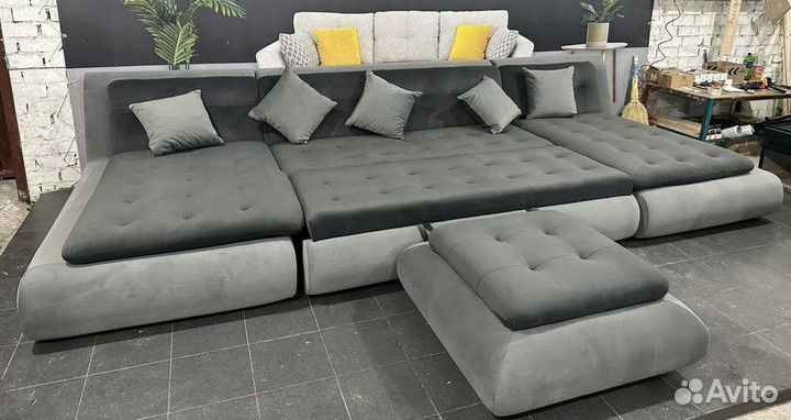 Диван с оттоманкой