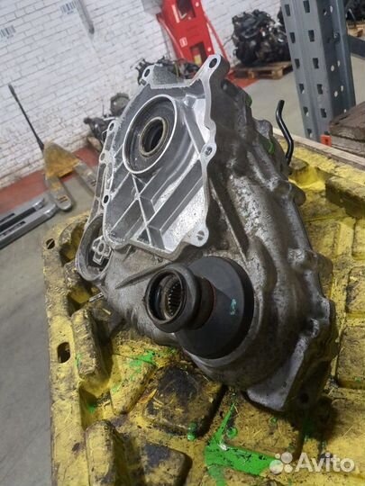 Редуктор Раздаточный кпп (раздатка) BMW X3 F25, 2011