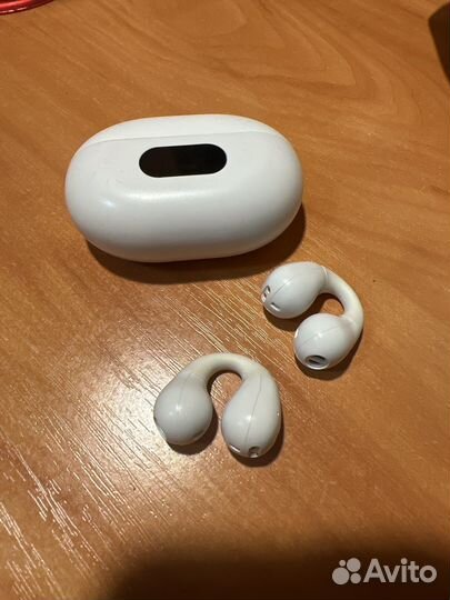 Наушники с костной проводимостью