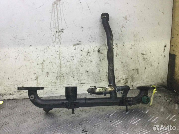 Трубка охлаждающей жидкости металлическая Ауди А4