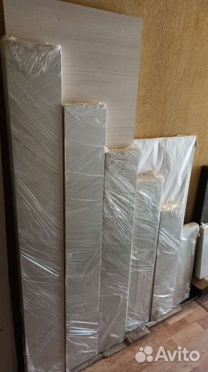 Полка настенная белая