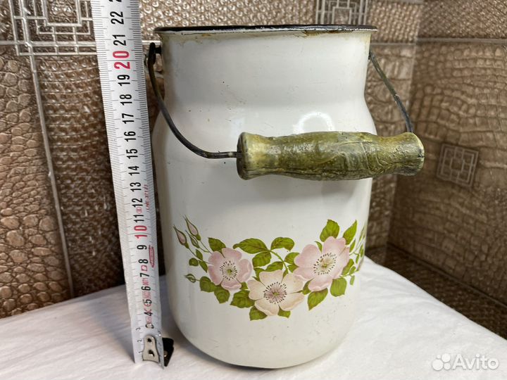 Эмалированный бидон СССР с ручкой
