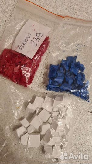 Красители для воска и мыла синий, красный