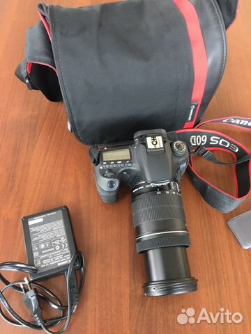 Зеркальный фотоаппарат