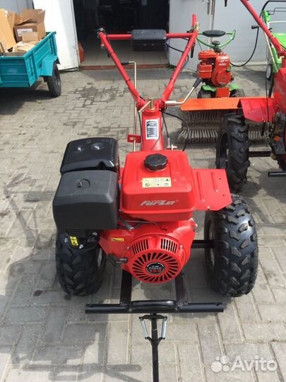 Мотоблок Forza 13 л.с. широкие колеса с фрезами