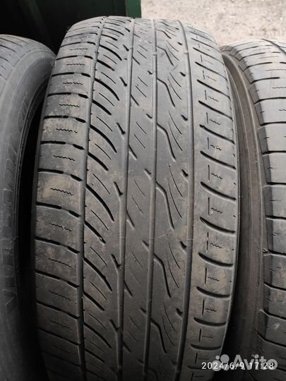 Toyo Versado CUV 235/55 R19 105V