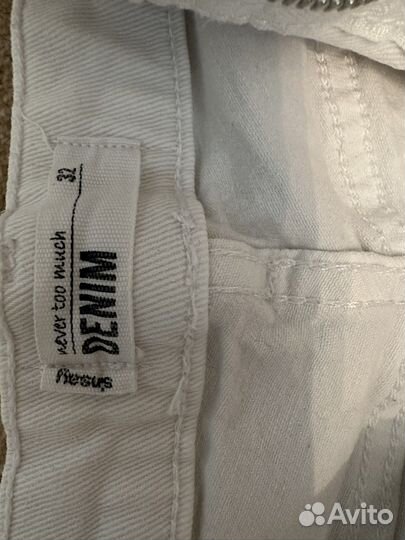 Шорты белые