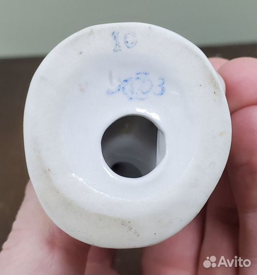 Фарфор Мальчик с виноградом лфз оригинал