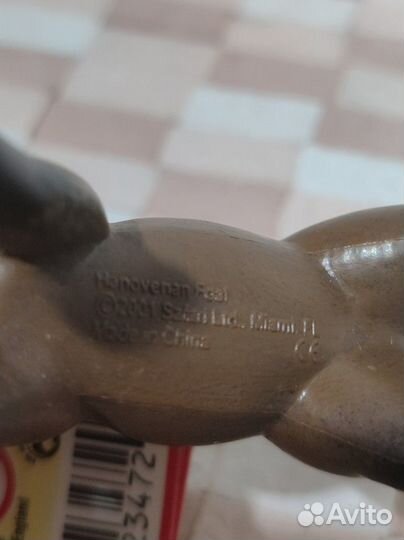 Жеребëнок Safari LTD