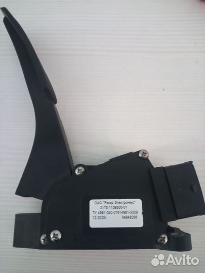 Педаль газа приора