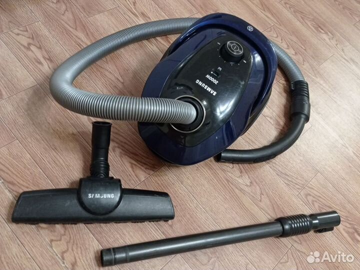 М О Щ Н Ы Й Пылесос L G