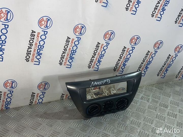 Блок управления отопителем Mitsubishi Lancer