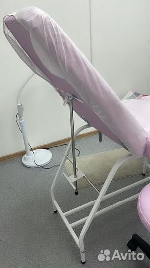 Кушетка косметологическая