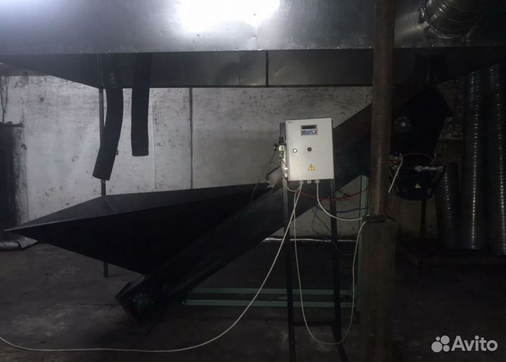 Весовой дозатор для пеллет, щепы, зерна, угля