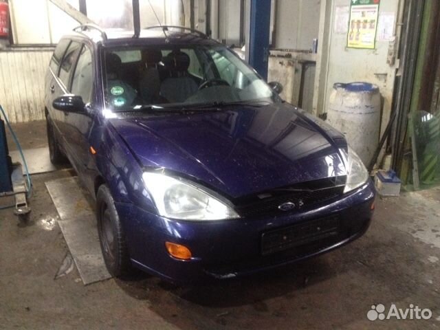 Разбор на запчасти Ford Focus 1