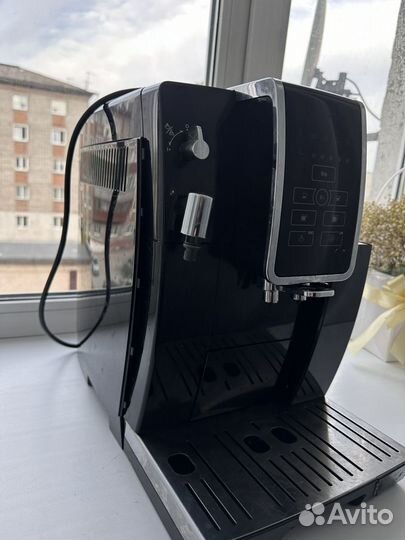 Кофемашина delonghi