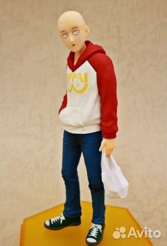 Аниме фигурка