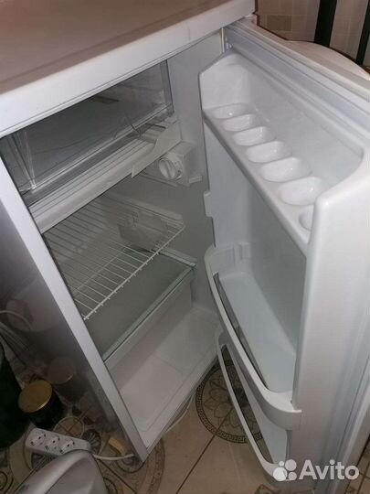 Холодильник Whirlpool