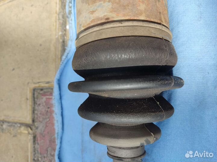 Привод в сборе на camry