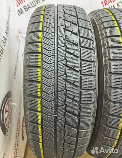 Bridgestone Blizzak VRX 215/60 R17 99S