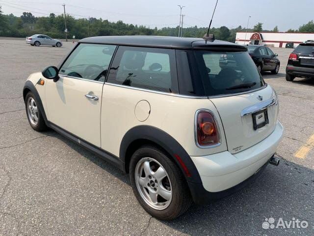 В разборе Mini Cooper 2009 года