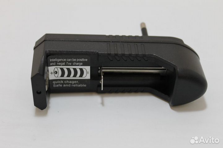 Зарядное устройство для аккумуляторов 18650