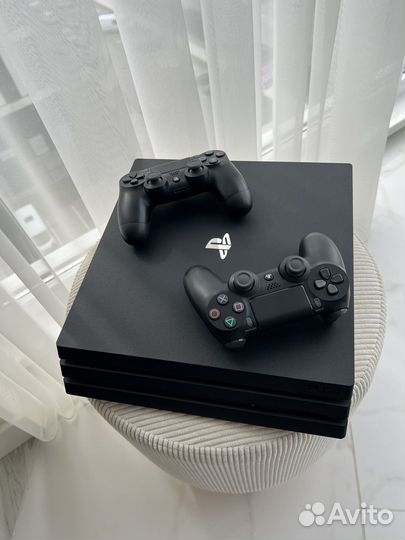 Sony PS4 pro 1tb