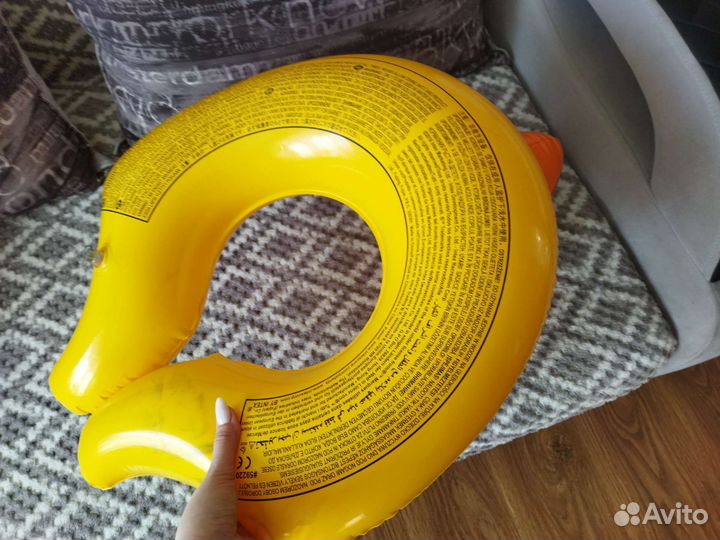 Круг надувной с разъëмными концами 57х56 см. Intex