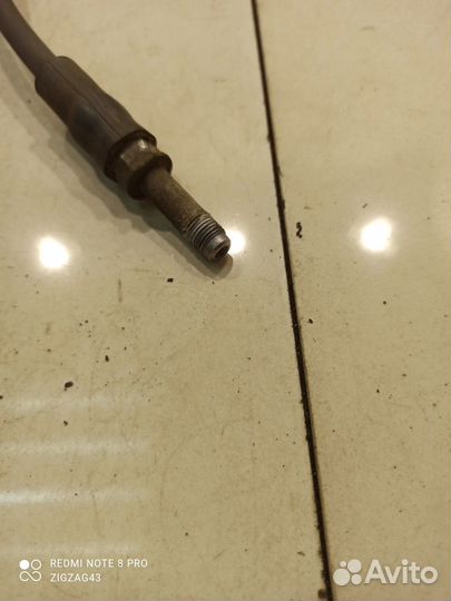 Тормозной шланг(задний левый)