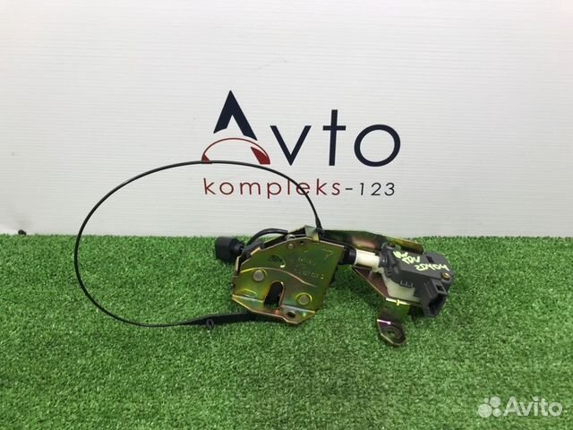 Замок багажника Volkswagen Touareg 7L 2004