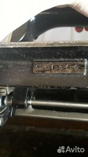 Швейная машинка зингер ручная