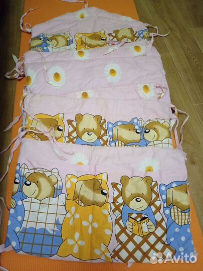 Бортики в детскую кроватку