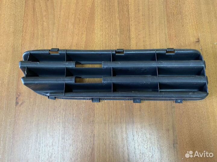 Решётка в бампер левая Skoda Octavia A4