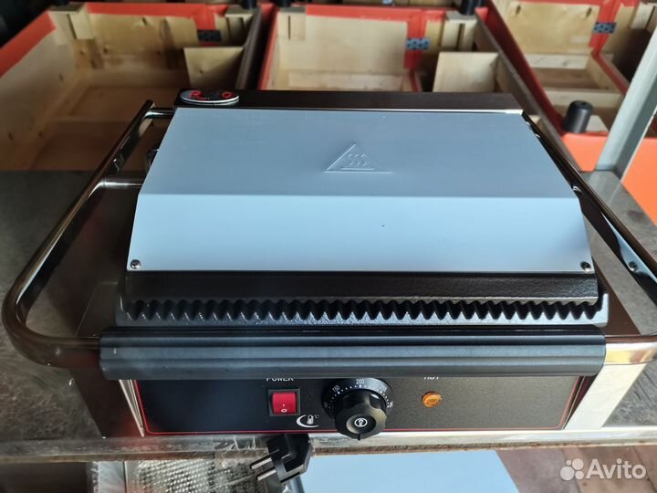 Электрогриль HEG-811E