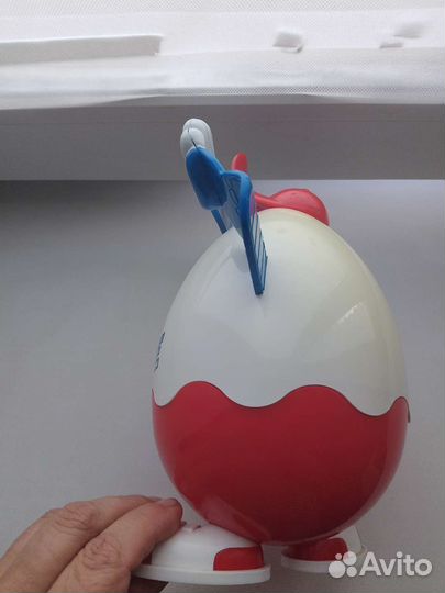 Большой киндер сюрприз в коллекцию